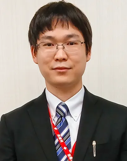 中里知史さん